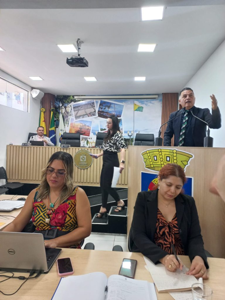 Discussão na Câmara