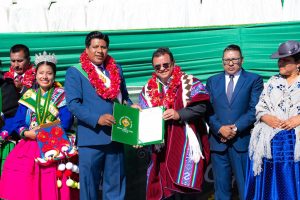 Gonzaga homenageado no Peru