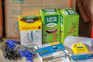 Kit educação