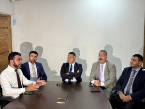 Coletiva oposição