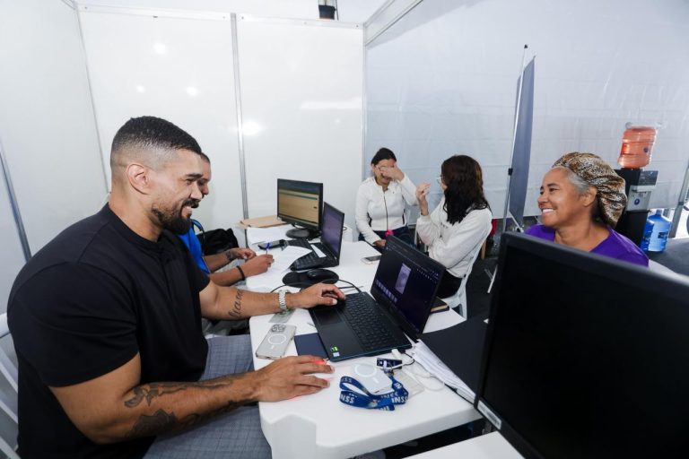 INSS atende população durante Feira da Cidadania no Centro da Juventude nesta quarta-feira (29)