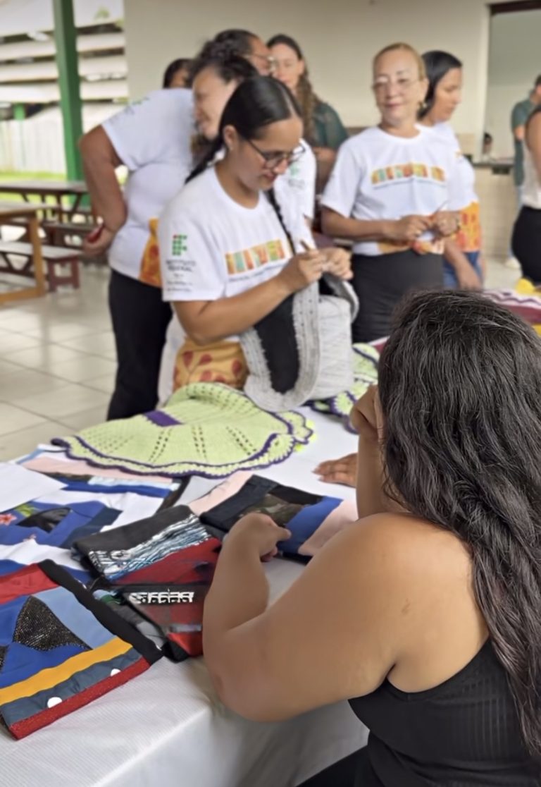 Programa Mulheres Mil abre inscrições para cursos gratuitos e presenciais no Acre