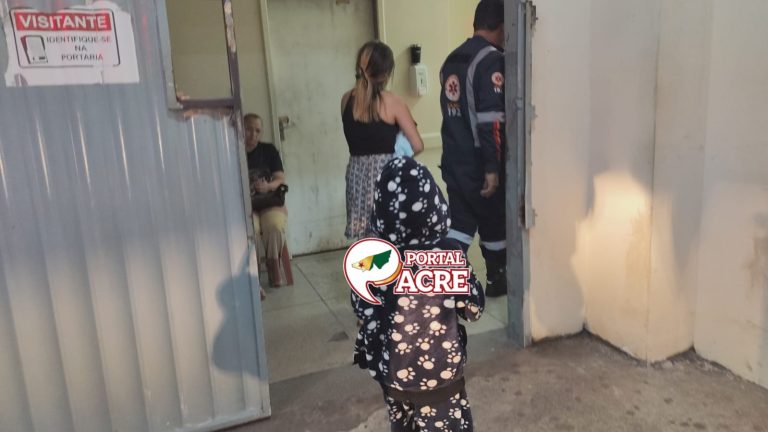 Que absurdo: briga entre ex-casal termina com bebê de 5 meses ferido por faca