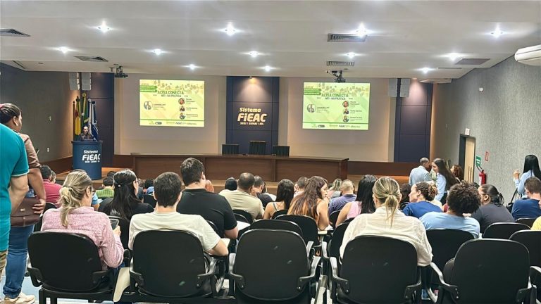 Acisa debate norma de segurança em relação à saúde mental de trabalhadores