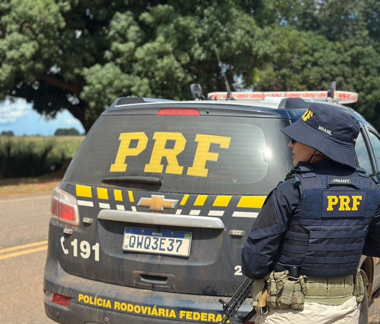 PRF prende foragidos por tráfico, receptação e sequestro em menos de 24 horas no Acre
