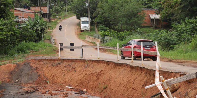 Prefeitura intensifica ações de infraestrutura em Rio Branco e anuncia recuperação de erosão no Quixadá