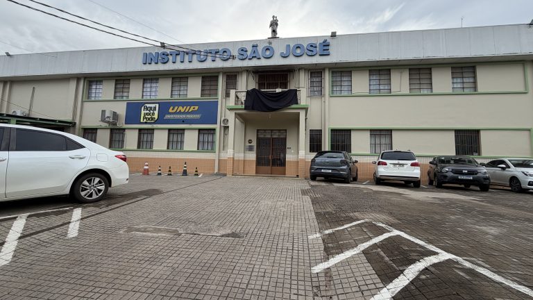 Após tragédia, educadores do São José passam por formação sobre “prevenção e gerenciamento de comportamentos desafiadores no contexto escolar”