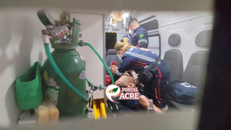 Invasão de residência termina com ferido a facadas na Bahia Velha