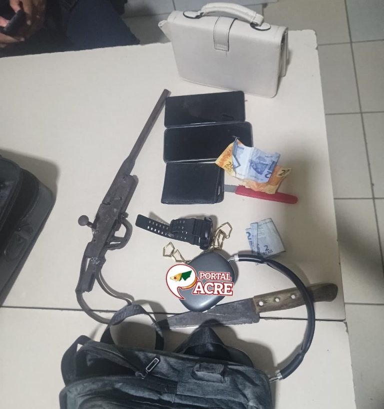 PM apreende quatro adolescentes após ação criminosa em ônibus no transporte coletivo de Rio Branco