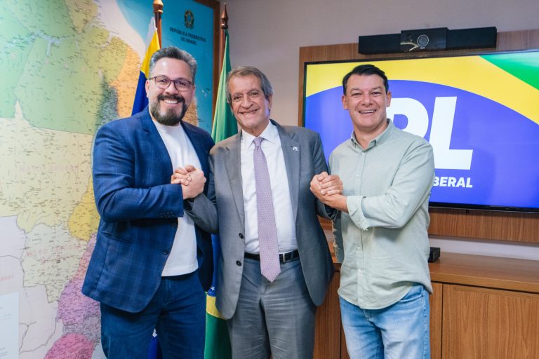 Alan Rick participa de reunião com presidentes nacionais do Republicanos e do PL para discutir cenário político do Acre
