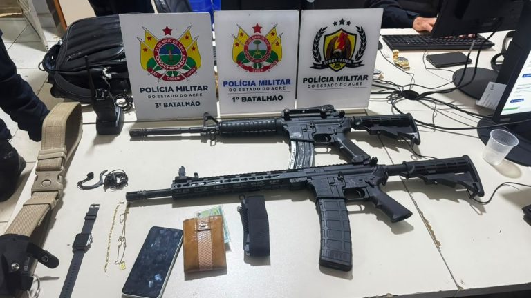 Força Tática desmonta esconderijo de arma e apreende dois fuzis