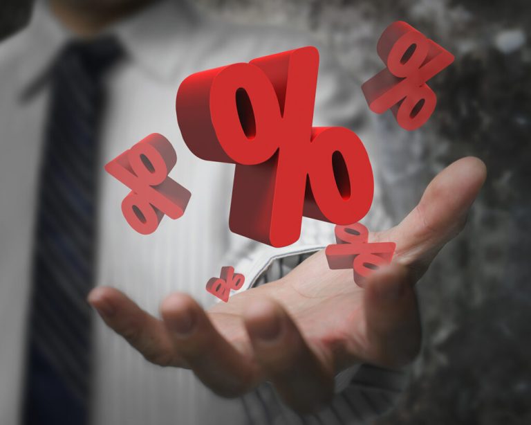 Entidade deve devolver em dobro valores cobrados com juros abusivos, decide 1ª Câmara Cível