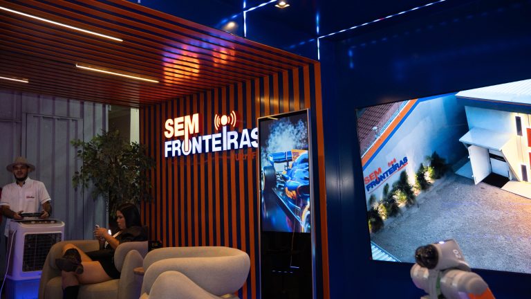 Considerada melhor internet do estado, Sem Fronteiras tem um dos estandes mais visitados da Expoacre