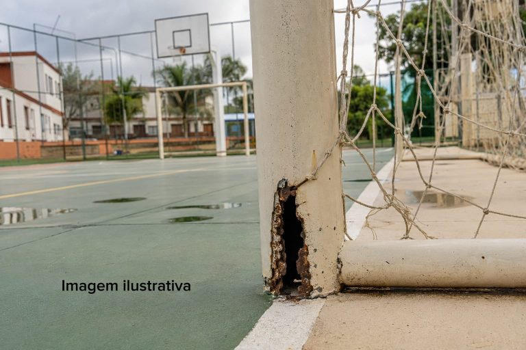Condomínio de Rio Branco terá que pagar R$ 4 mil a família de criança ferida em quadra esportiva