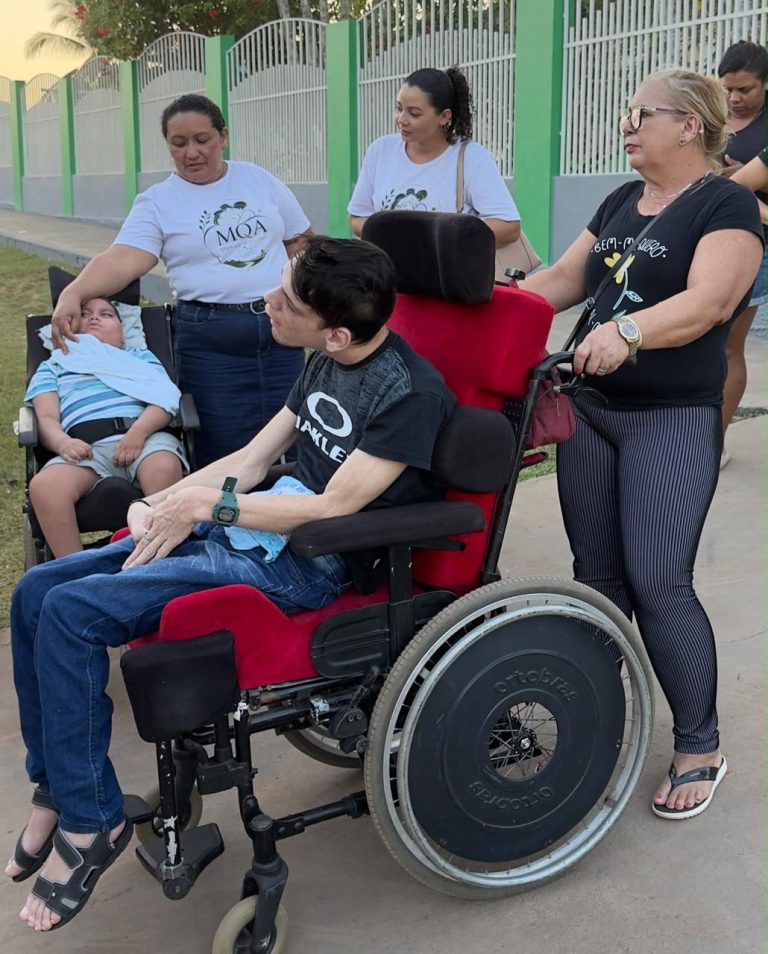 Estado realiza ação de saúde e assistência social para frequentadoras da Casa da Mãe Atípica em Rio Branco