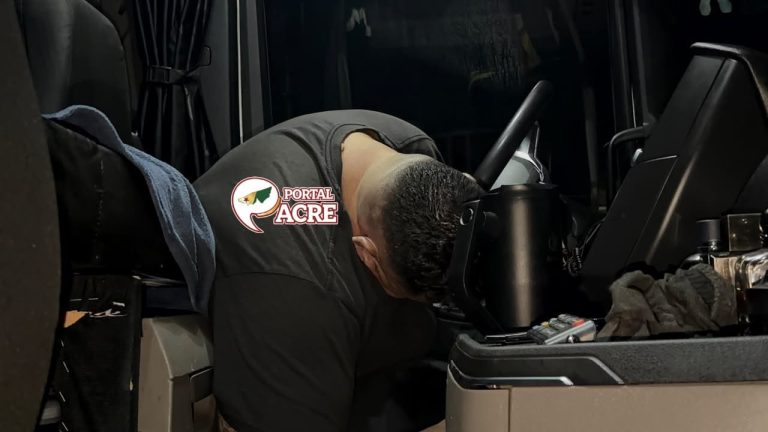Motorista é encontrado morto dentro de cabine de carreta na Baixada da Sobral