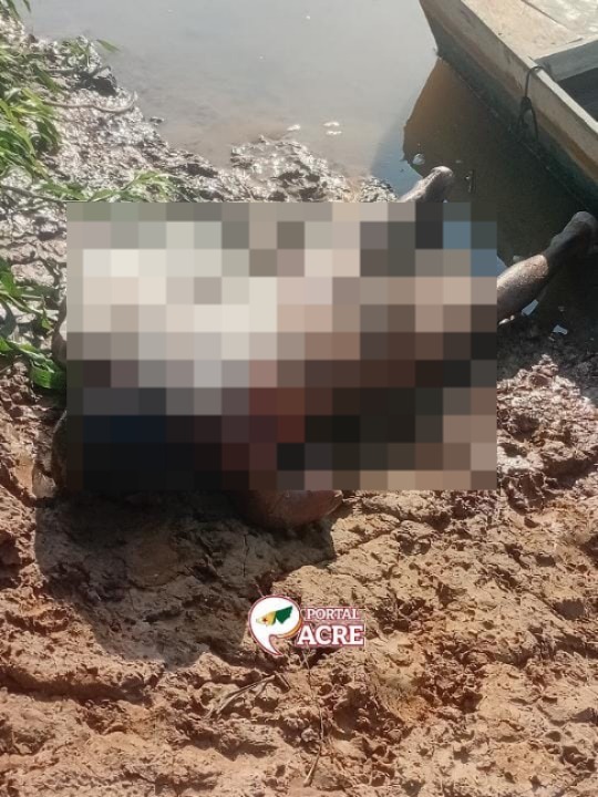 Corpo de homem com marcas de violência é retirado do Rio Acre em Rio Branco