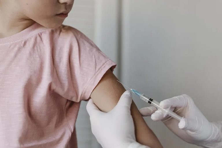 Acre vacinou mais de 4 mil crianças contra doenças pneumocócicas pelo SUS