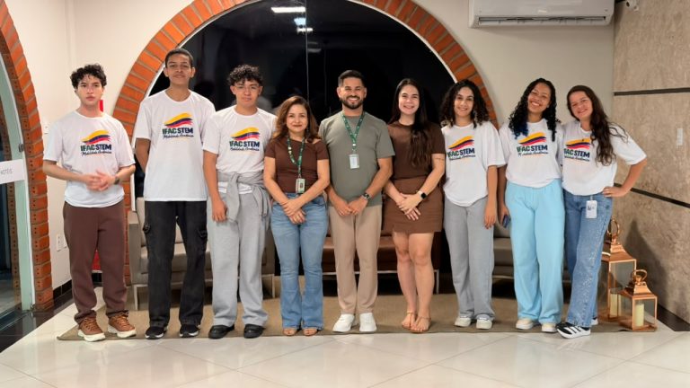 Ifac leva seis estudantes para intercâmbio acadêmico e cultural na Colômbia