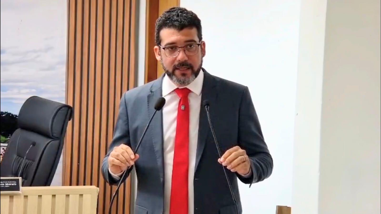 André Kamai denuncia transfobia e cobra governo local por abandono de parque após crime contra mulher trans